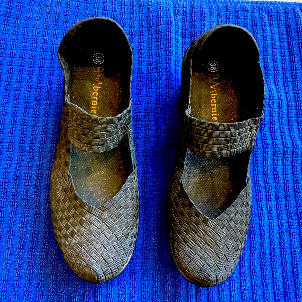 Bernie Mev wedge black size 7.5/38